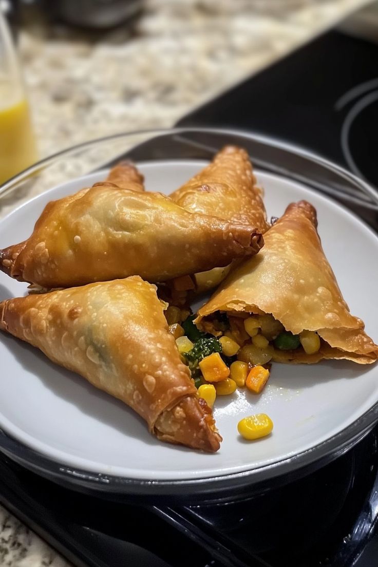 Vegetable Samosas (2Pc.)